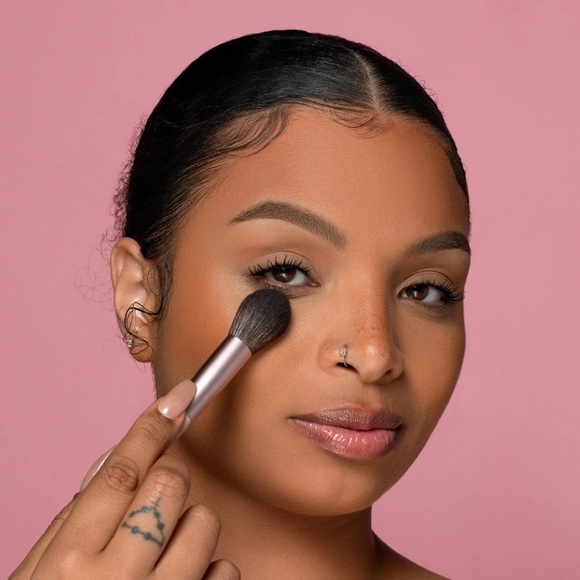 Complexion Essentials 3-piece Brush Set by Jazmine Beauty - Picture 5 of 9